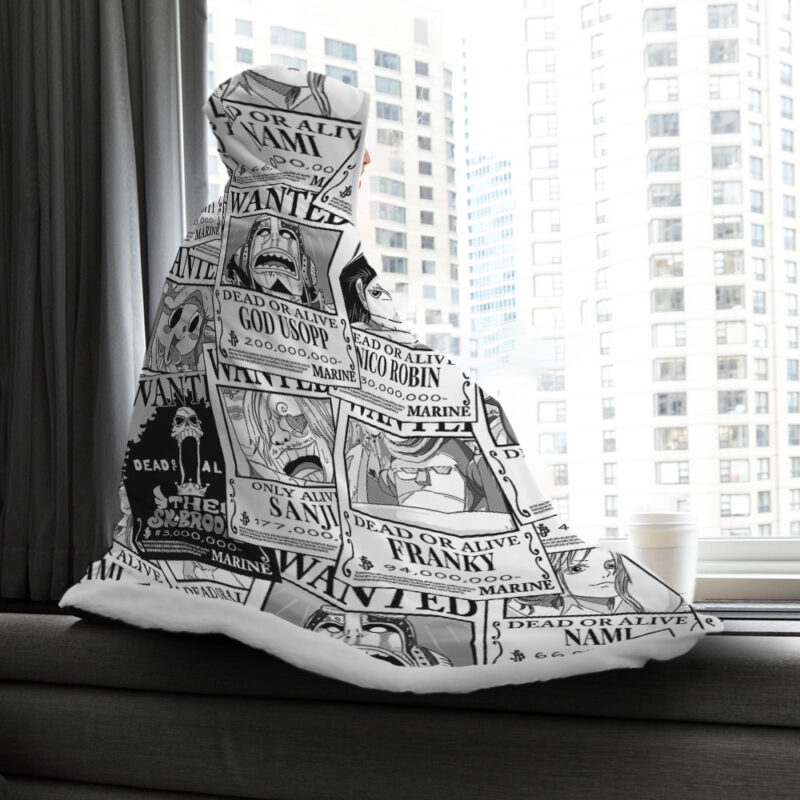 Wanted Straw Hats One Piece Hooded Blanket