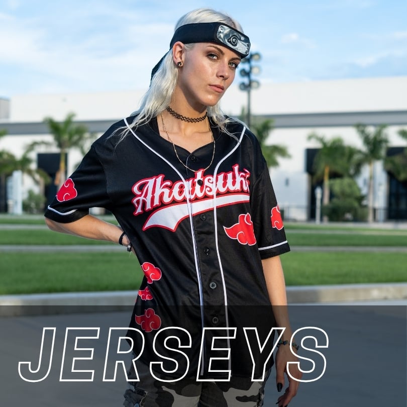 A person wearing a black baseball jersey with red cloud embroidery and the text Akatsuki on the front, along with a ninja-style headband.